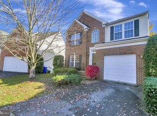 9763 Plaskett Forest Ln, Lorton, VA 22079