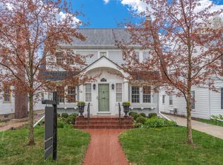 5954 N Kent Ave, Whitefish Bay, WI 53217