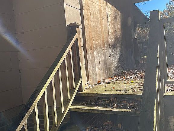 5th image of 425 Woodland Dr