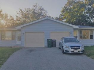 2522 Hebron Ave, Zion, IL