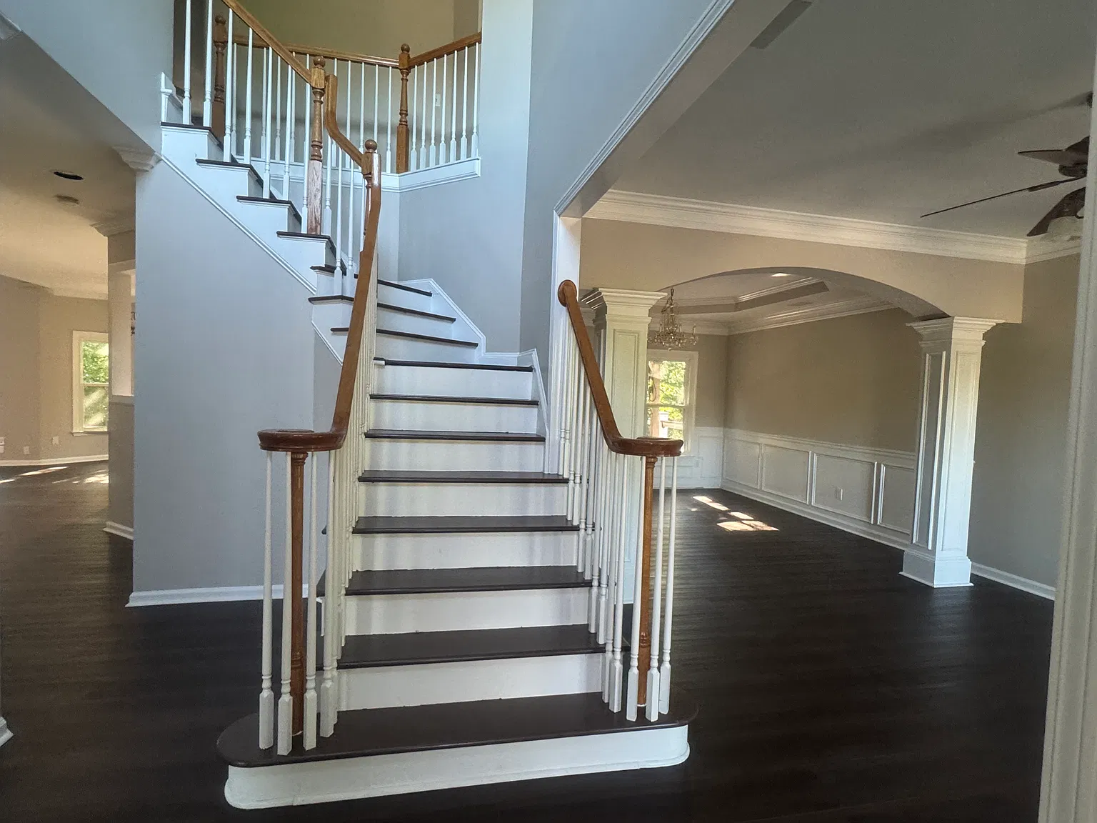 5 bed, 3604 sqft, $3,500 — Photo 2