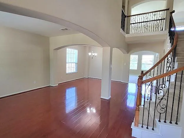 10007 Shire Green Ln — Photo 19