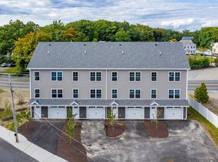 1 Washington St #3, Salisbury, MA 01952