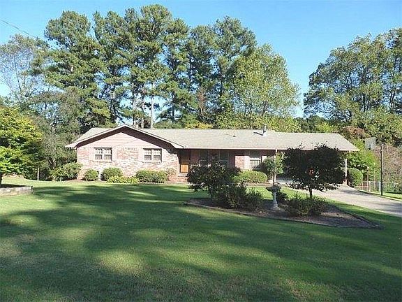 2nd image of 2034 Cason Dr