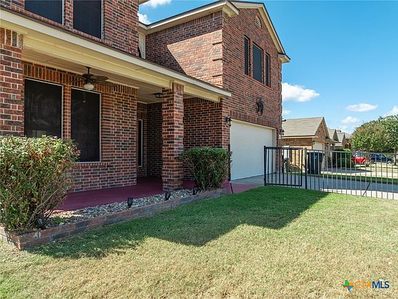 5th image of 6106 Suellen Ln