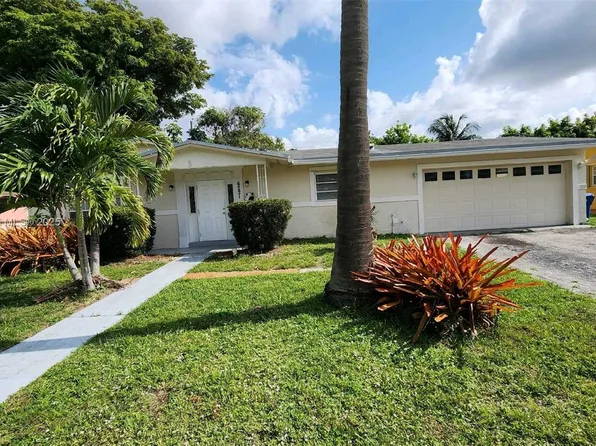 6221 NW 17th St, Fort Lauderdale, FL 33313