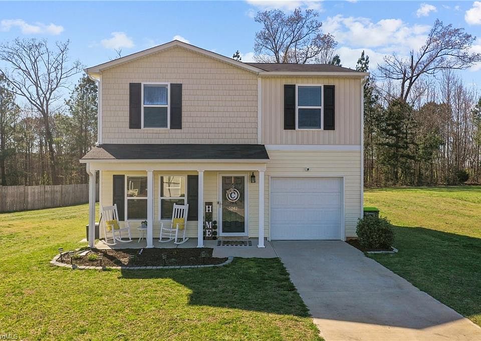 1st image of 5242 Merlin Dr