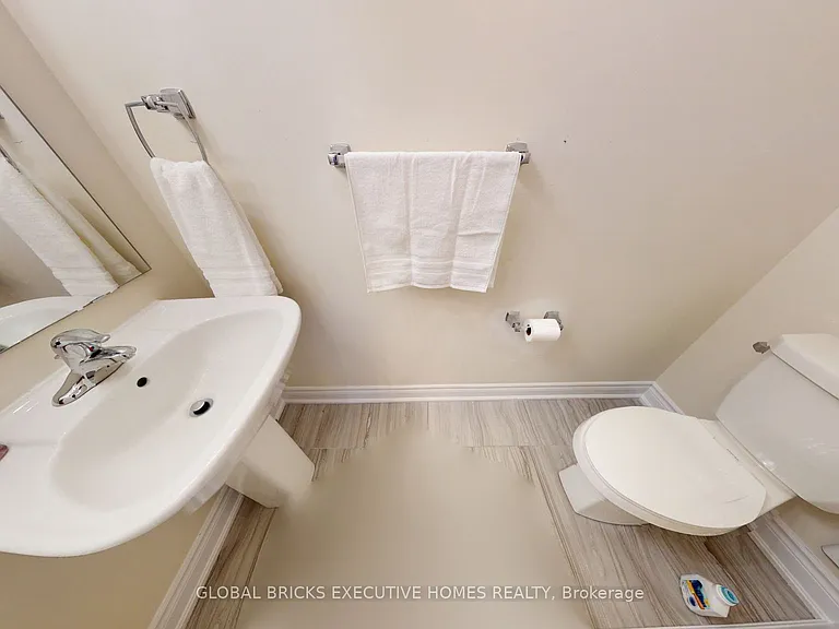 1124 Baltic Ln — Photo 30