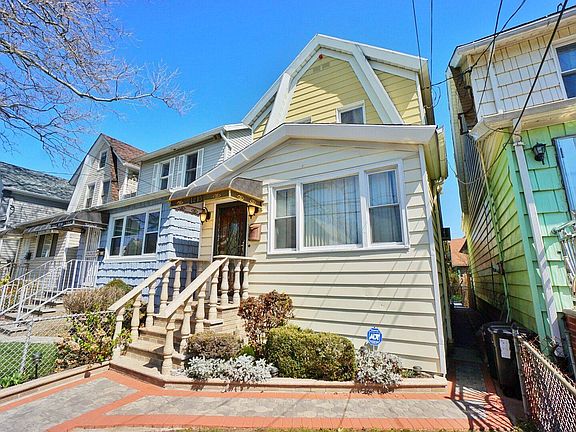 3rd image of 1215 E 94th St