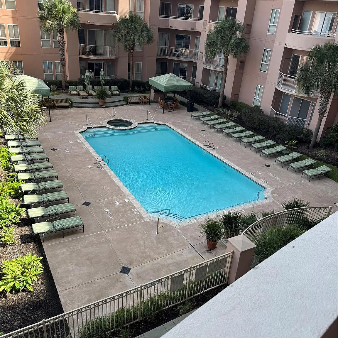 1 bed, 1.0 bath, 905 sqft, $1,750 — Photo 4
