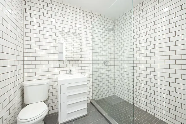 Rented by WRE Group | media 9