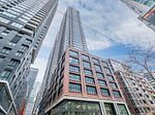 55 Mercer St #608-C01, Toronto, ON M5V 1H2