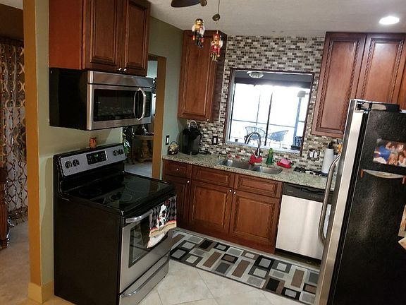 5th image of 2010 Colonial A3 Road #3