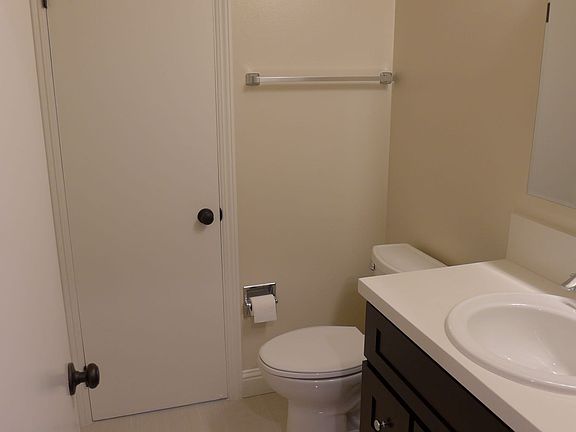 5th image of 21130 Gardena Dr