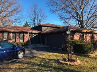 18943 Barbara Ct, Lansing, IL 60438