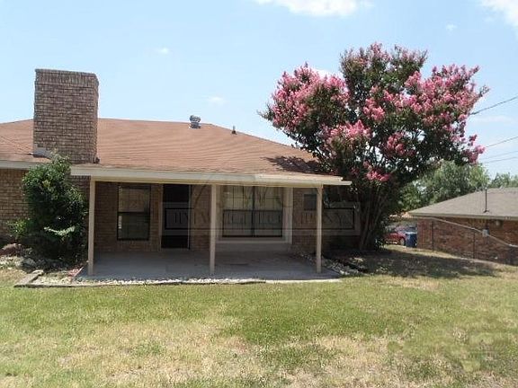3rd image of 2321 Whitney Dr