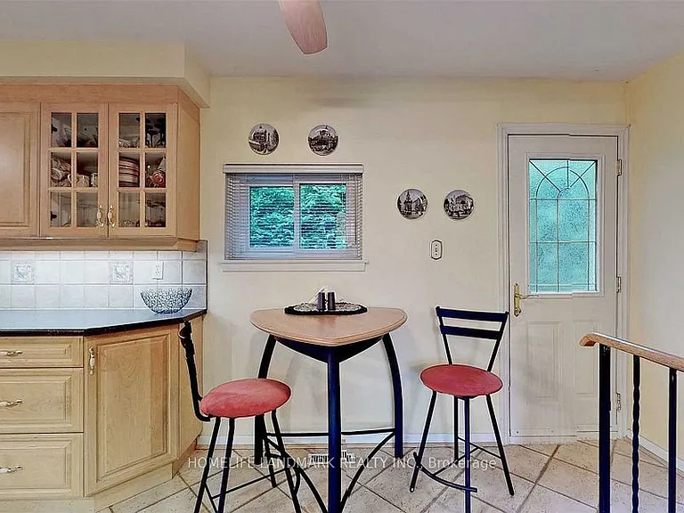 3 Knockbolt Cres — Photo 7