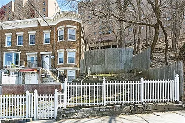 Sold by Exclusive Properties Sotheby's International Realty