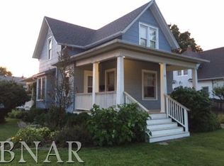 1111 S Center St, Bloomington, IL