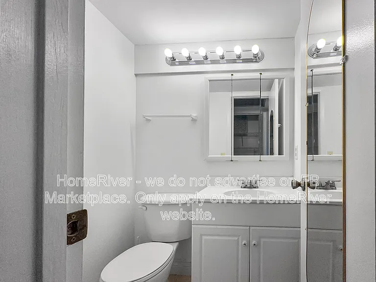 3016 Cambridge Cir #3016-A — Photo 2