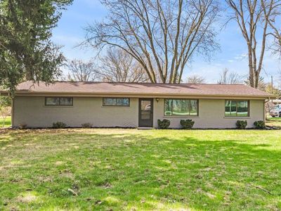 6328 Smith Rd, Fort Wayne, IN, 46809