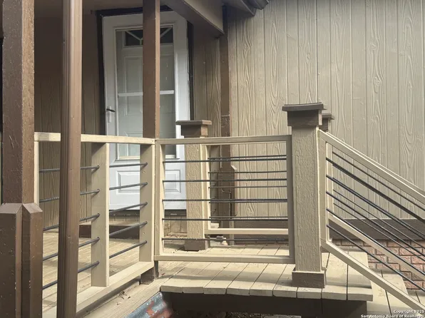 14130 Pheasant, San Antonio, TX 78223