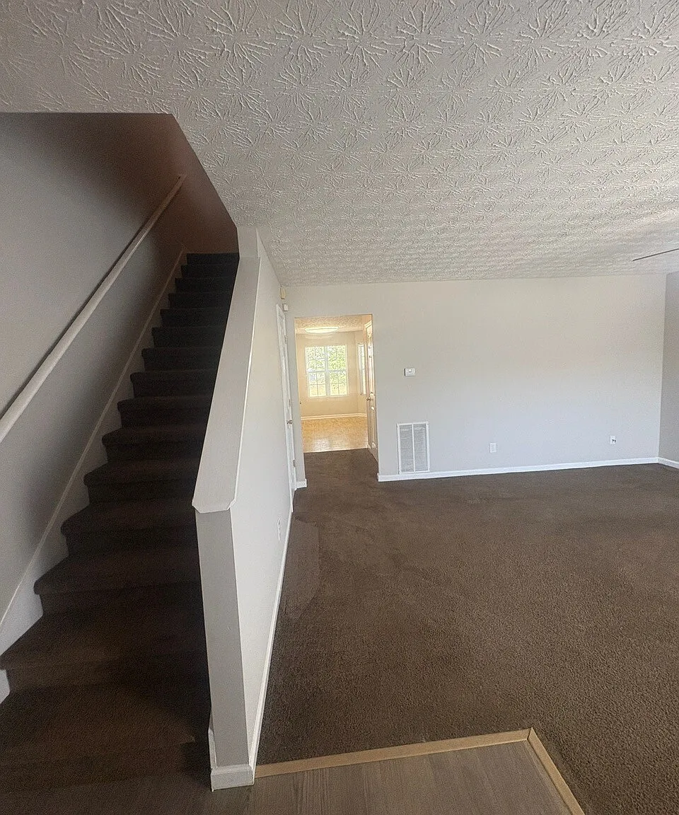 5863 Strathmoor Manor Lithonia Gerogia — Photo 1
