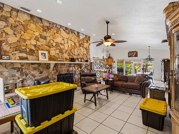 4th image of 11951 SW 51st Street
