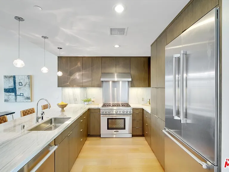 1705 Ocean Ave #502 — Photo 13