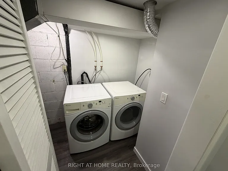 2238 Delkus Cres #BASEMENT — Photo 13