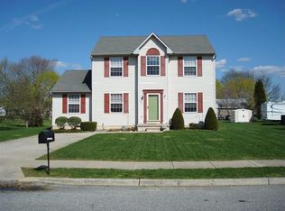 1062 Woodcrest Dr, Vineland, NJ 08360