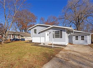 5428 NE 43rd Ter, Kansas City, MO 64117