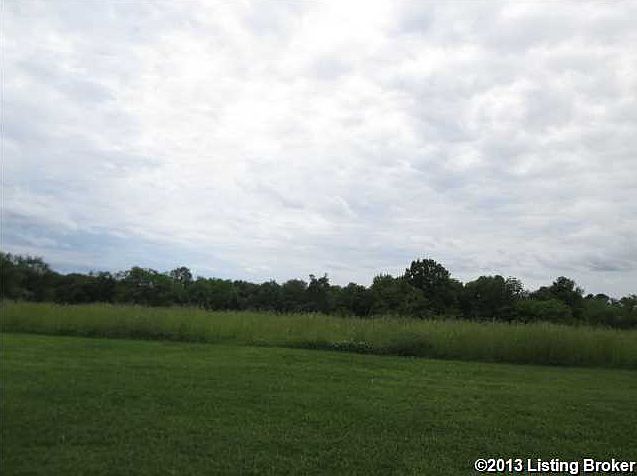 2nd image of 51 Oak Tree Way