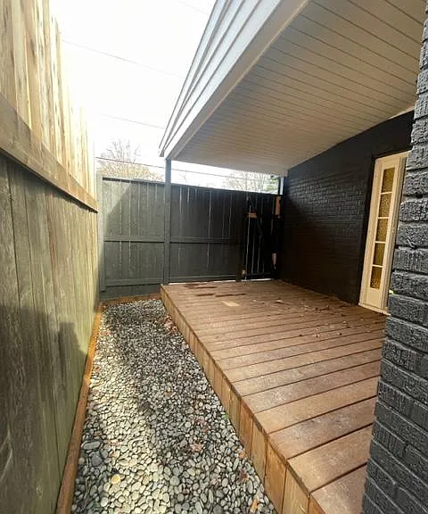 4762 SE Stark St — Photo 13