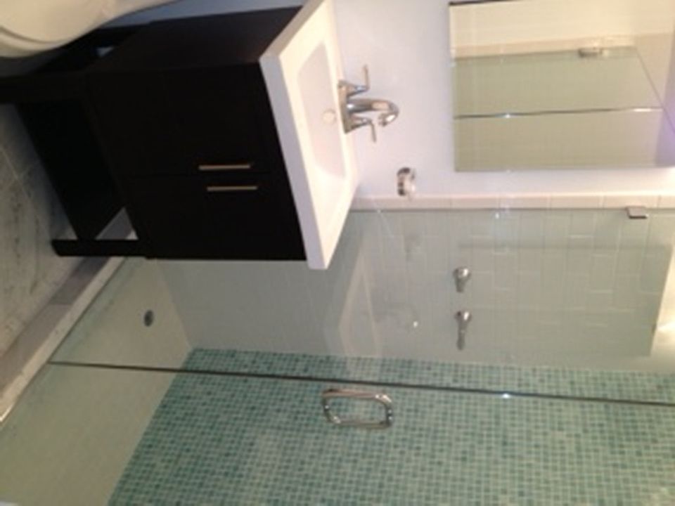 2nd image of 940 25th St NW APT 215S