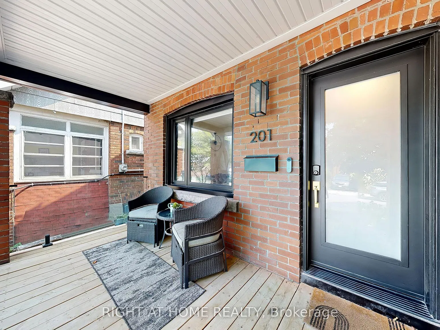 4 bed, $4,400 — Photo 3