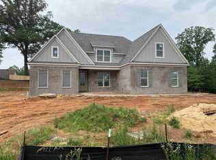 90 Country Brook Dr, Oakland, TN 38060