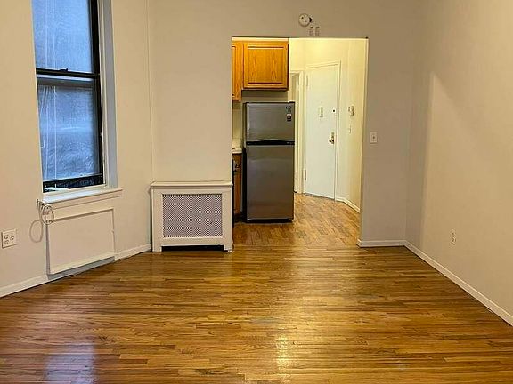 2nd image of 221 E 85th St APT 16