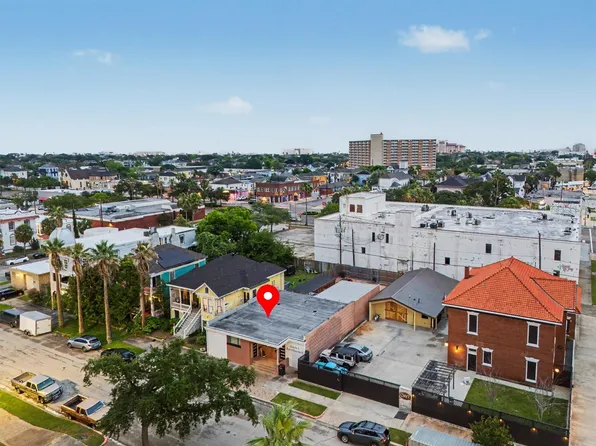 2219 Sealy St, Galveston, TX 77550