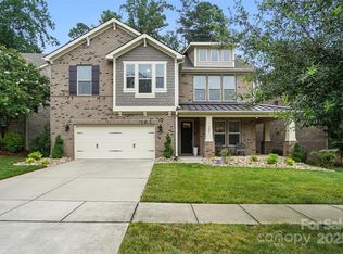 7221 Avoncliff Dr, Charlotte, NC 28270