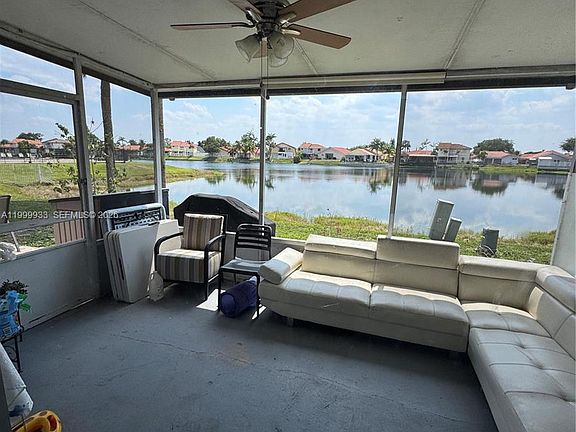 4th image of 8270 NW 191st Ln #13L