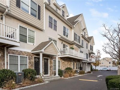 59 Liberty St APT 9, Stamford, CT, 06902