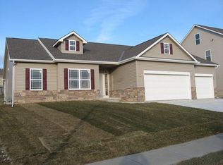 17010 Patrick Ave, Omaha, NE 68116