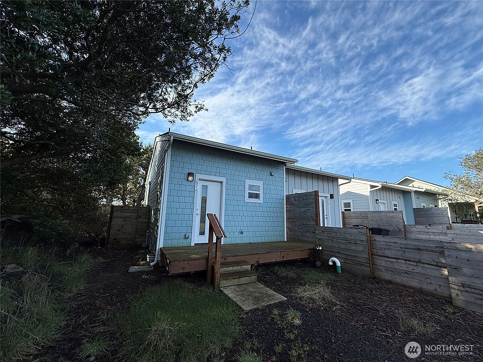 1st image of 297 Marine View Drive SW #A