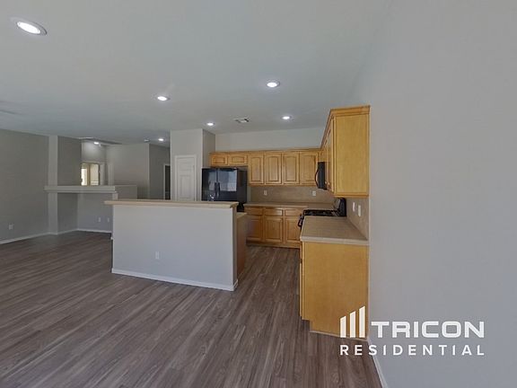 5th image of 4917 Quartz Crest St