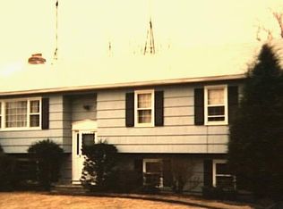 58 Valleyview, Monroe, CT 06468