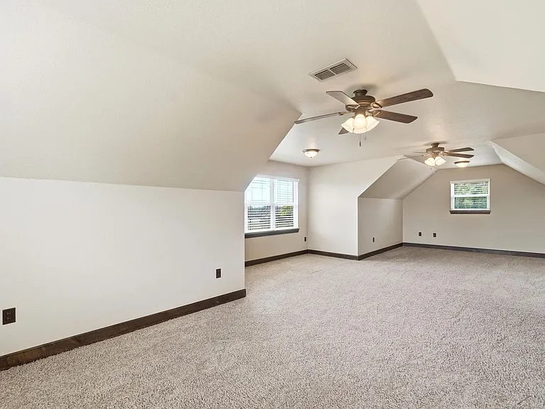 133 Prairie Creek Way — Photo 21