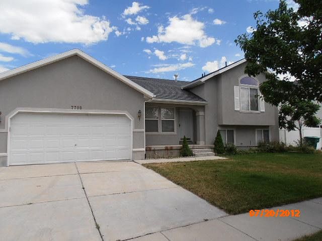 1st image of 7709 S Village Glen Dr