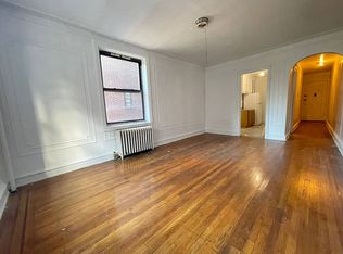 140-18 Ash Ave #3E, Flushing, NY 11355
