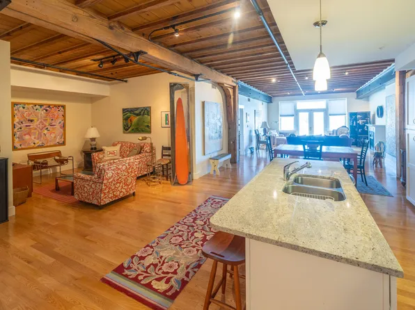40 Washington Street #208, Camden, ME 04843